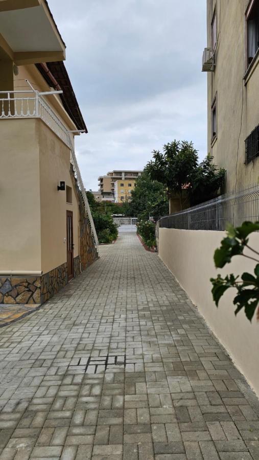 Aliaj Guest House Berat Exterior photo
