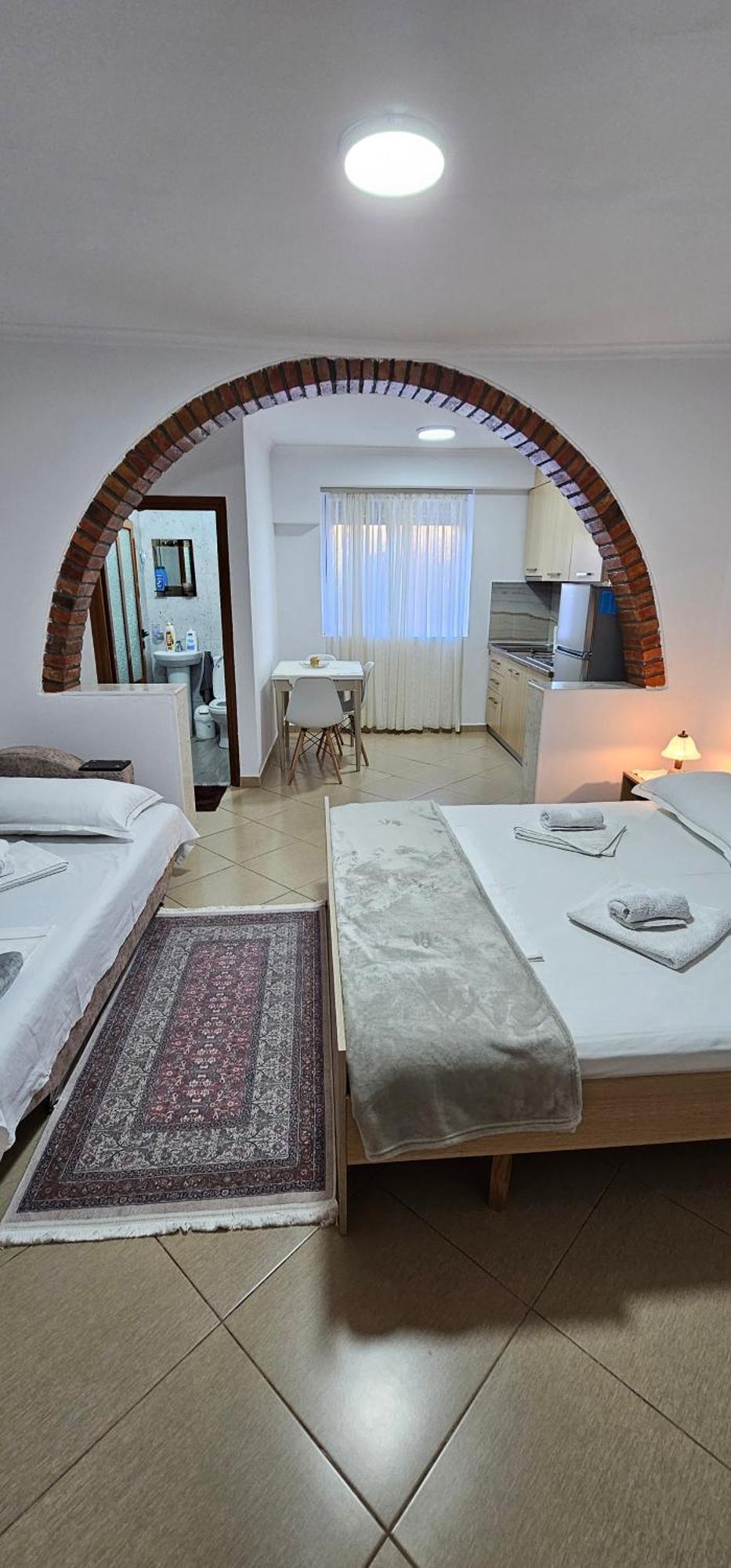 Aliaj Guest House Berat Exterior photo
